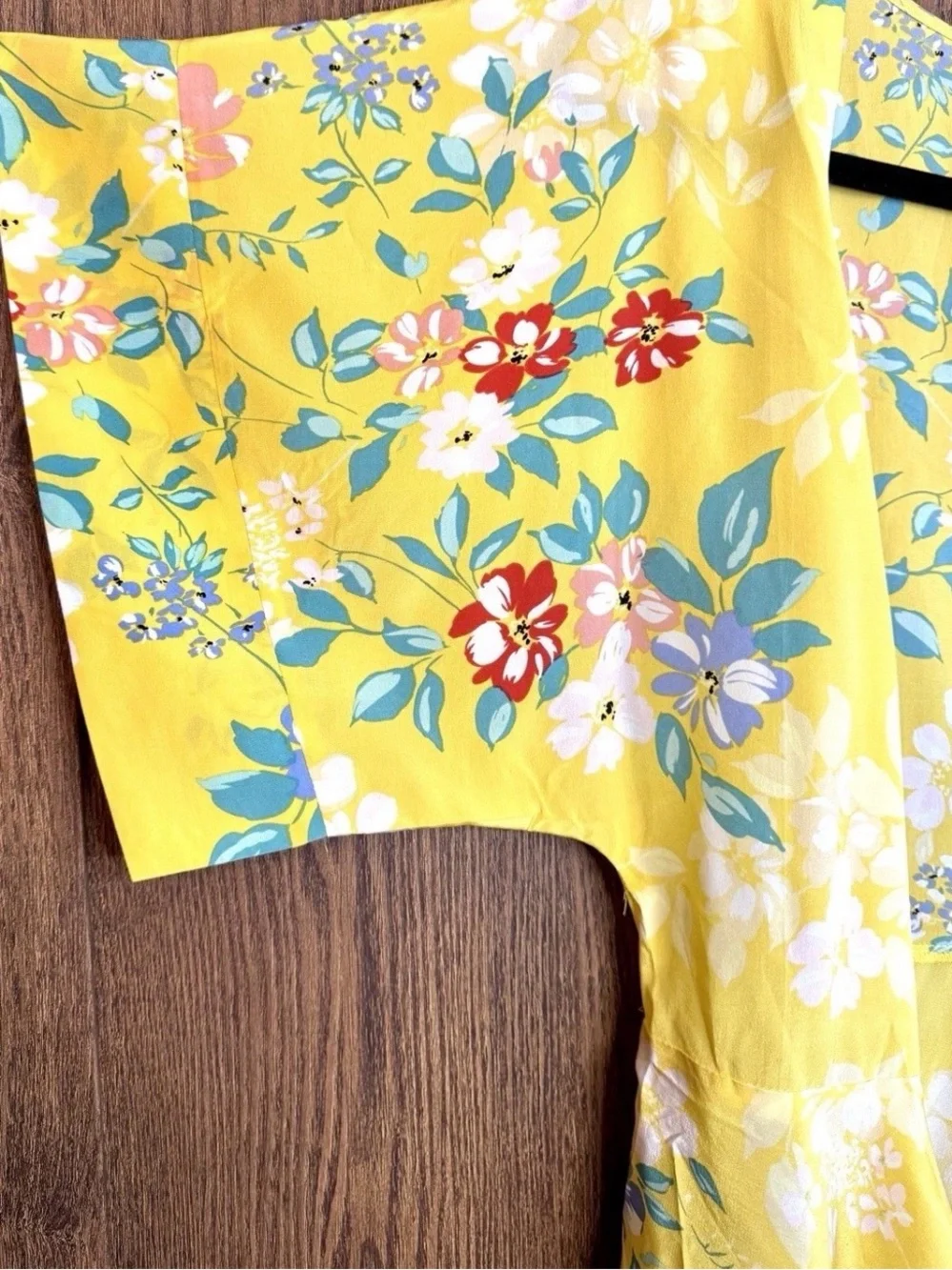 Anthropologie Yumi Kim-Thats A Wrap Happy Days Top Silk Floral-Size Small-NWT
